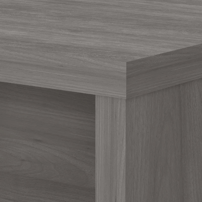 Configuration de bureau en U pour ordinateur.