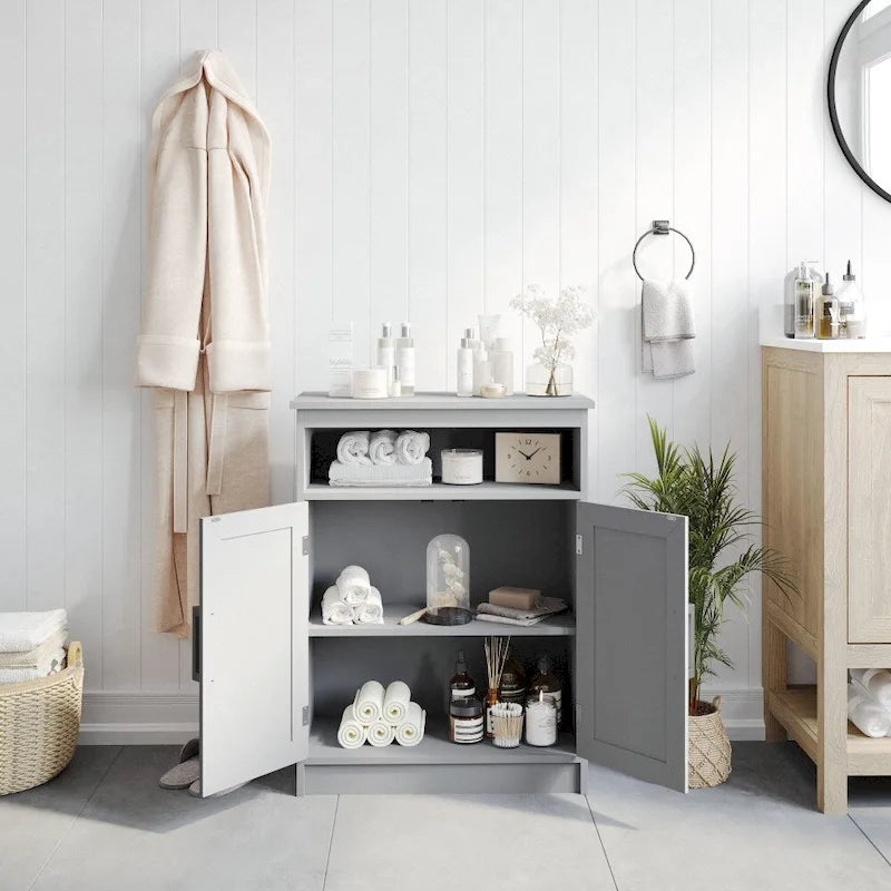 Meuble de rangement de salle de bain moderne avec portes à fermeture magnétique et étagères